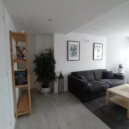 Ground Floor For 4 Guests